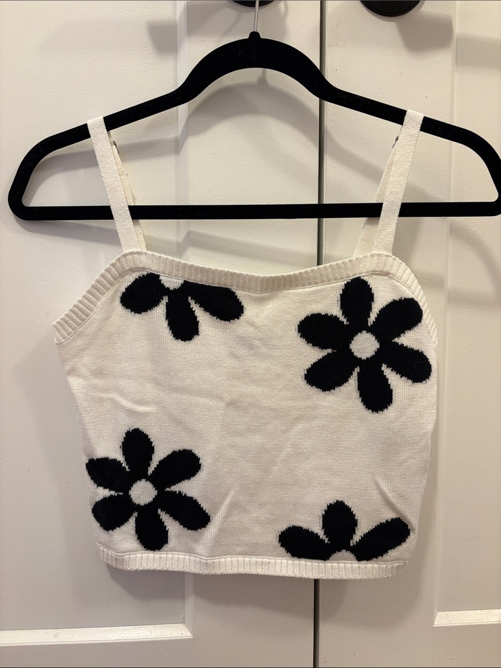 Hollister White Knit Cami with Black Daisy Pattern